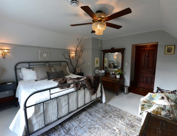 Into the Woods - Bedroom